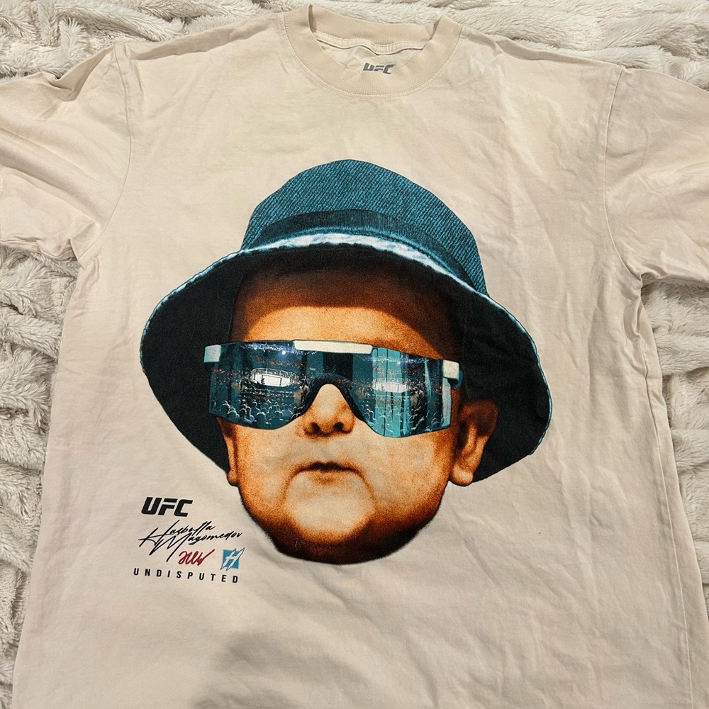MENS Tilly’s Hasbulla graphic